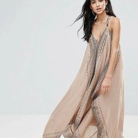 Rare Free People Merida Printed Maxi Dress in Ivory Combo - Picture 5 of 16